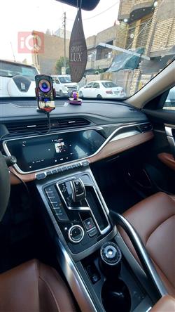 جيلي أزكارا